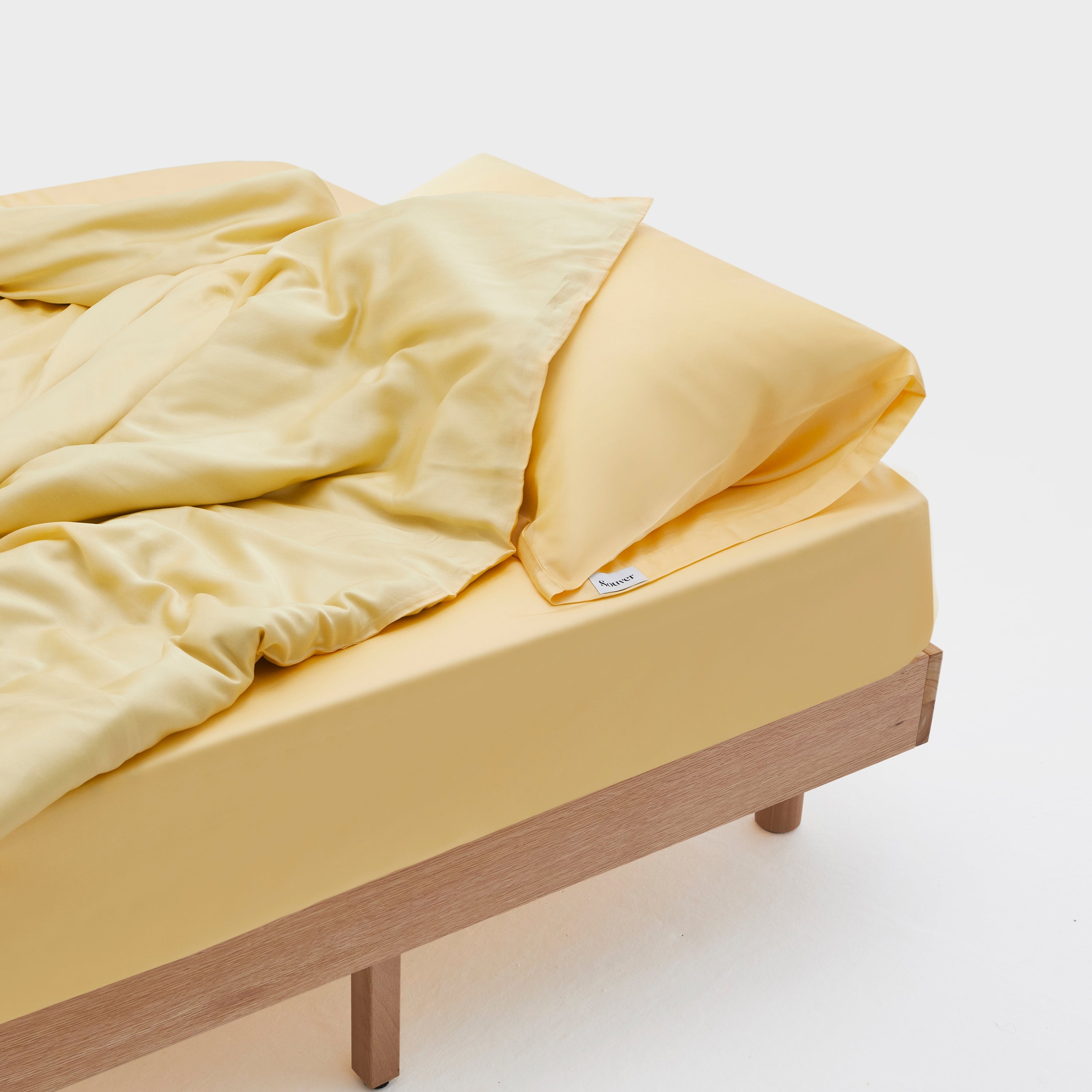 #color_pastel yellow