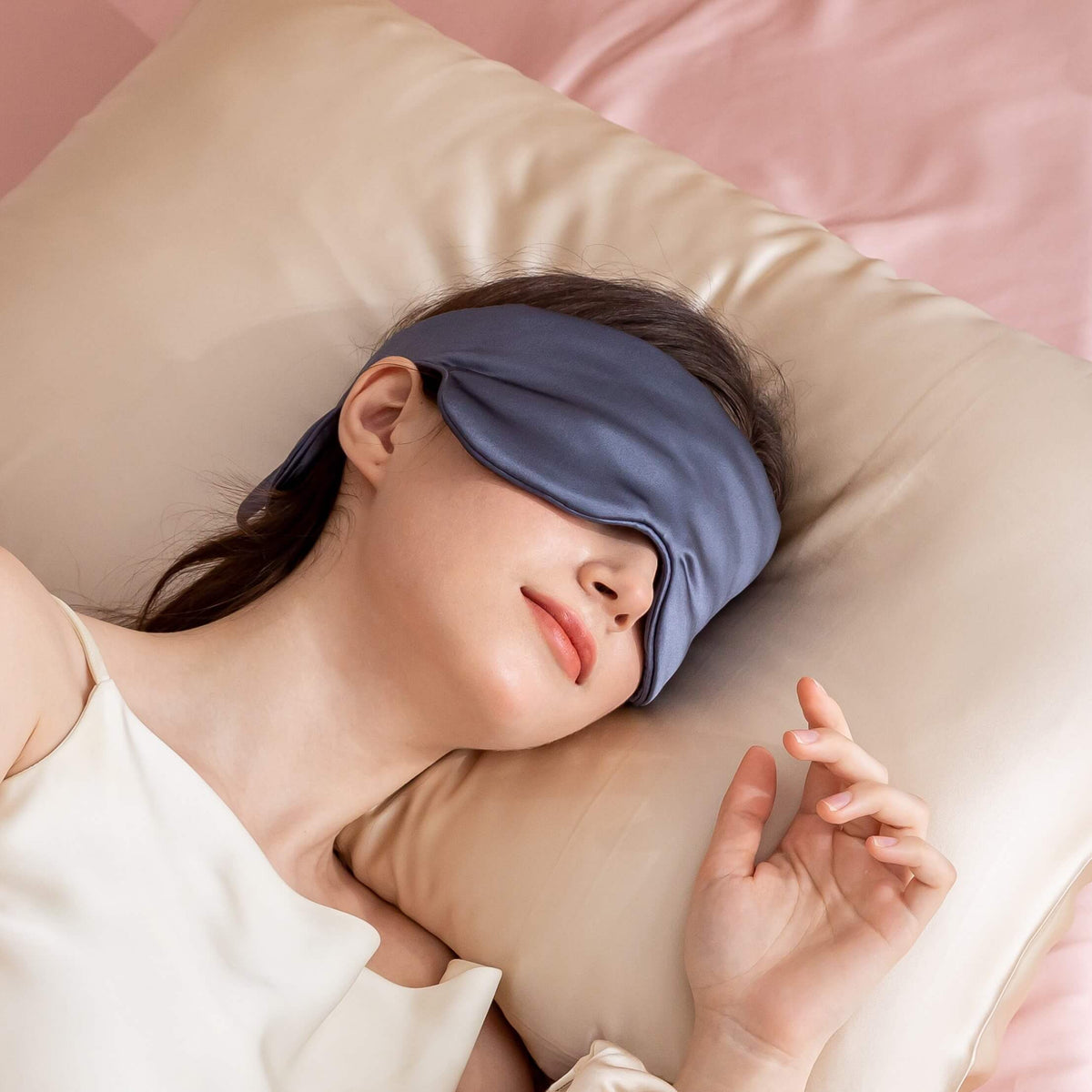 Souverhome Silk Sleep Eye Mask: Premium 6A Mulberry Silk Accessory