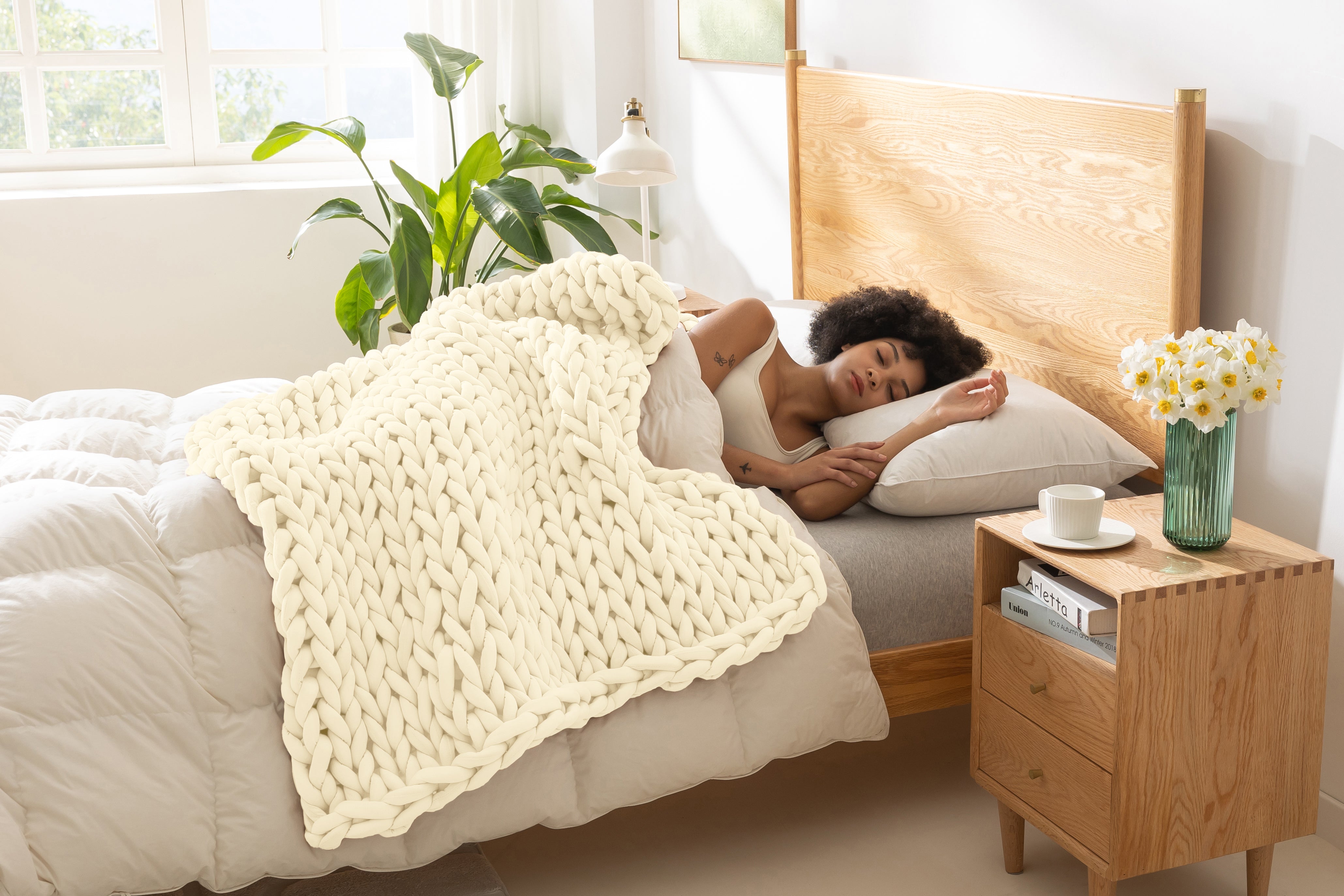 #color_buttery white_Knitted Weighted Blanket Single